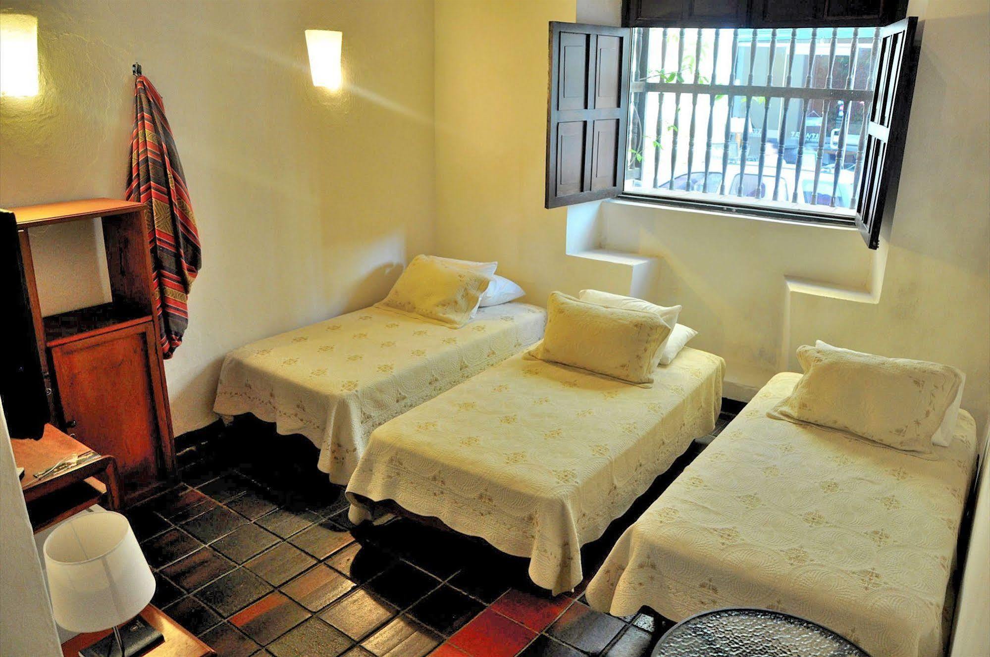 Hotel Puertas De Cartagena Exteriör bild