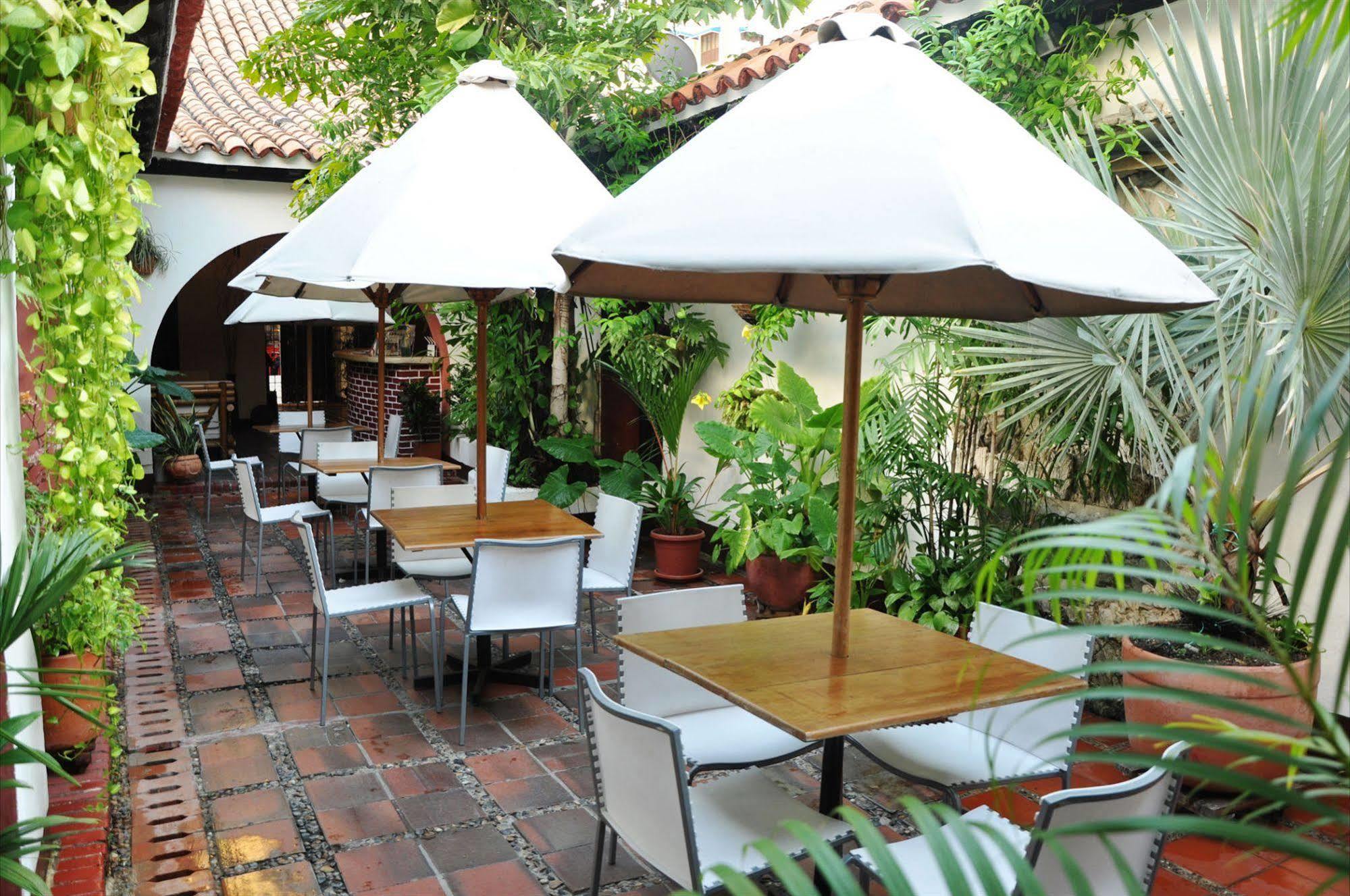 Hotel Puertas De Cartagena Exteriör bild