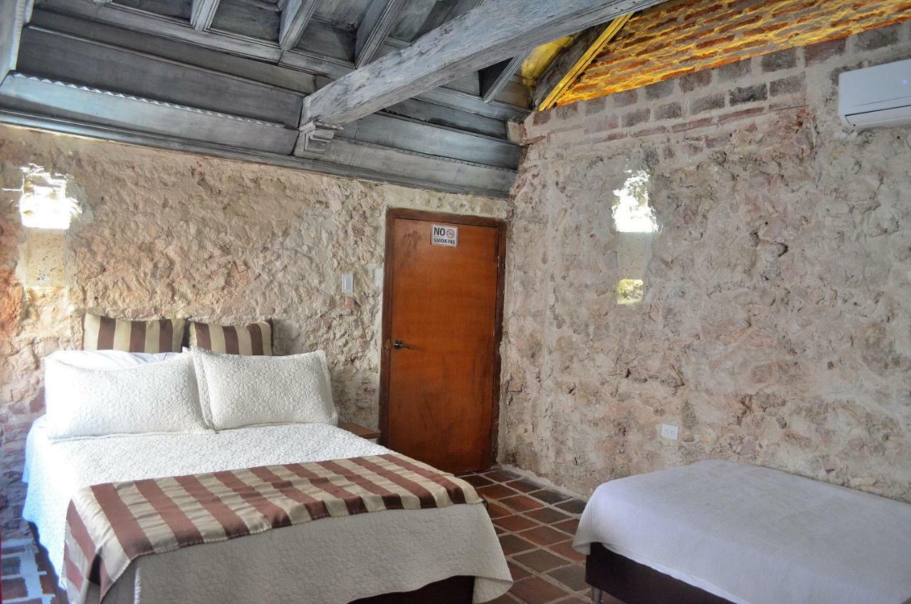 Hotel Puertas De Cartagena Exteriör bild